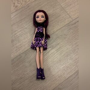 Ever After High Raven Queen Enchanted Picnic Fashion Doll by Mattel
